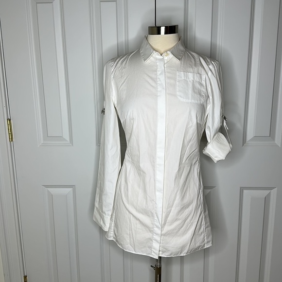 AKRIS Punto Long Sleeve Button Down Tunic Shirt in White 8 - Picture 9 of 11